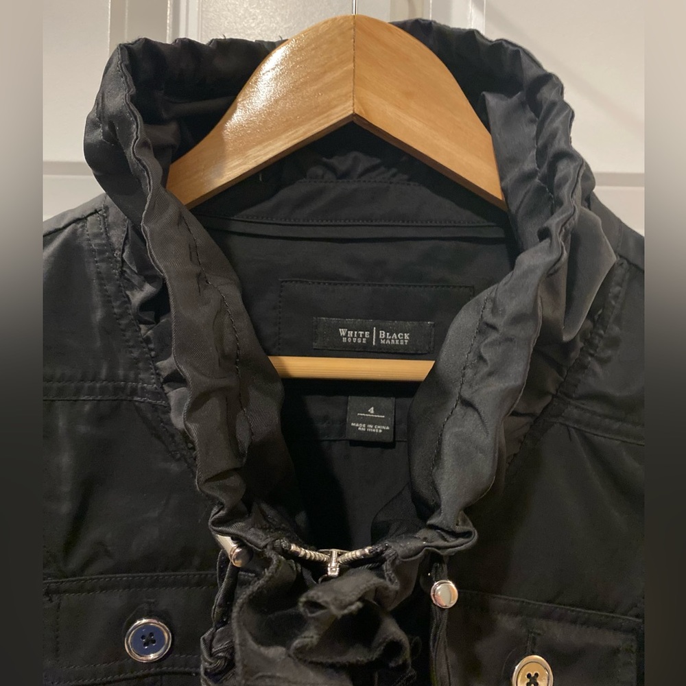 WHBM lightweight Black zip-up Jacket. - Picture 7 of 11
